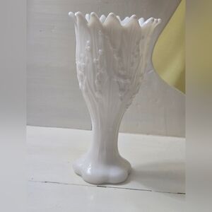 Vintage Westmoreland Lily of the Valley Embossed Milk Glass Footed Vase